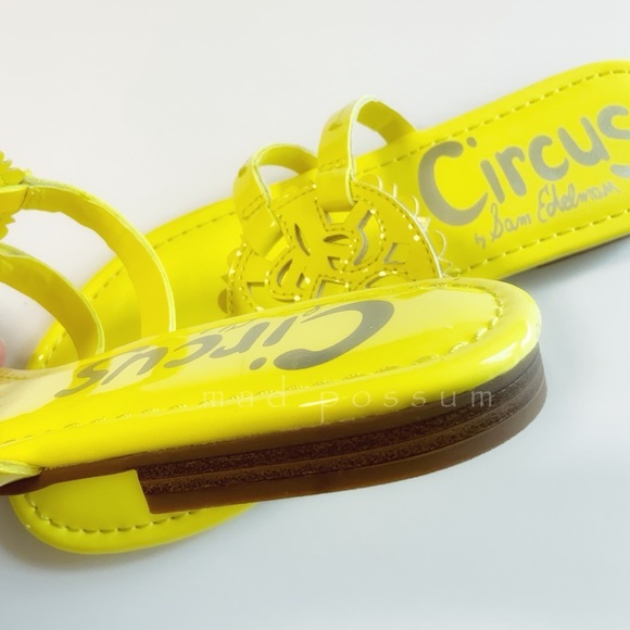 🚫SOLD🚫Sam Edelman Cherrie Medallion Sandals - Picture 4 of 6